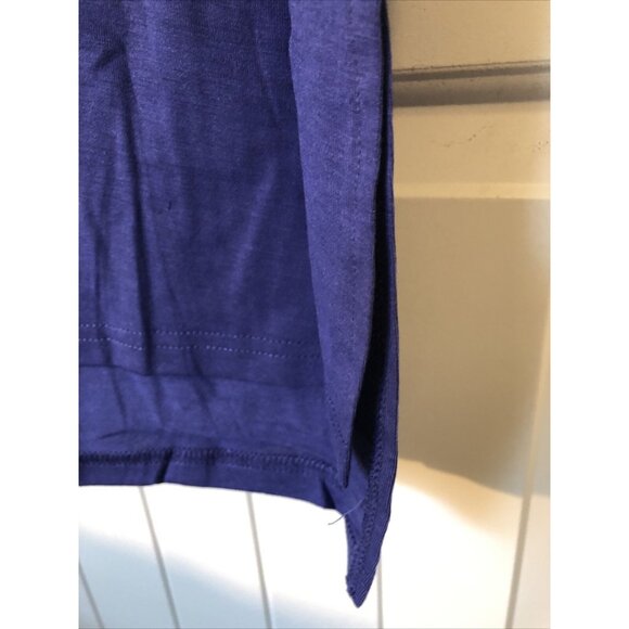 Fisoul Tee With Side Slits Size Small - Picture 2 of 6